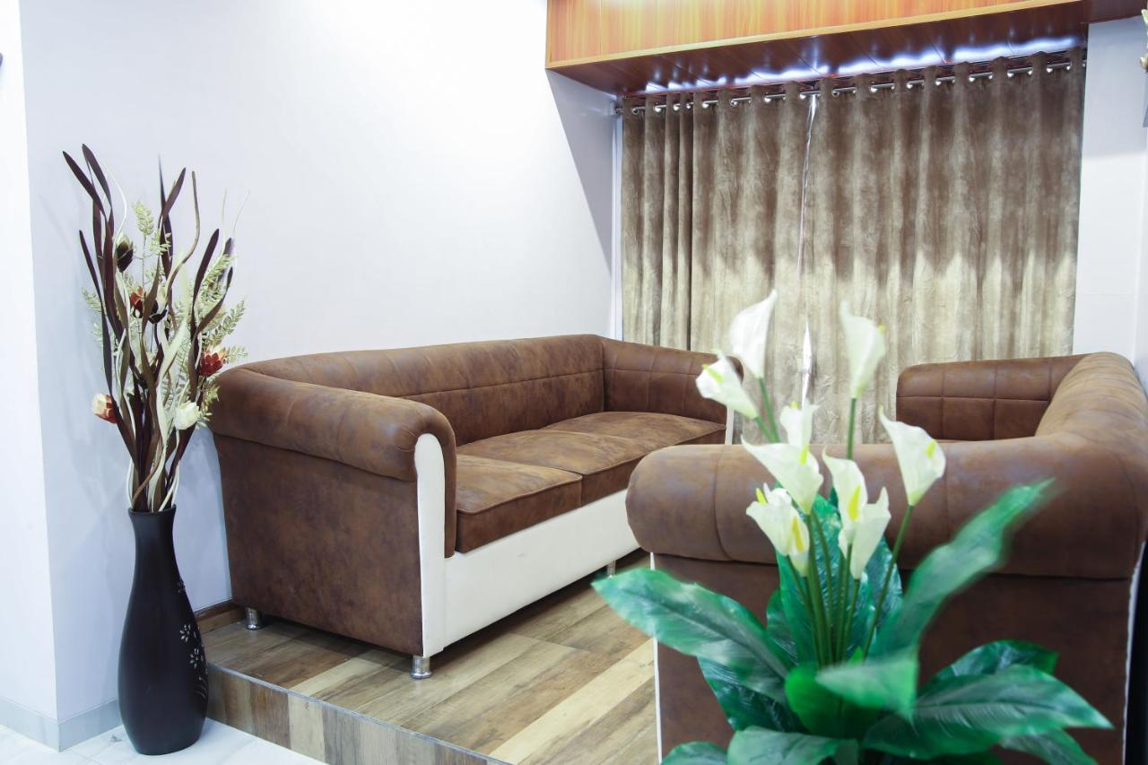 Hotel Apple Inn Navi Mumbai Ngoại thất bức ảnh
